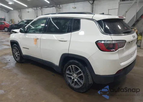 2019 Jeep Compass Sun And Wheel Fwd из США, поврежденный, VIN 3C4NJCBB8KT685910